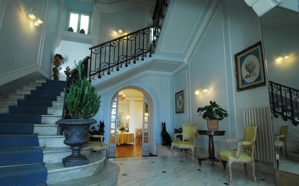 Grande Albergo Quattro Stagioni Rieti Luaran gambar
