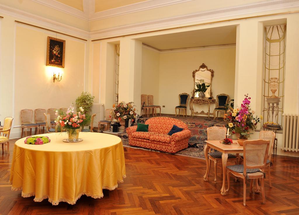 Grande Albergo Quattro Stagioni Rieti Luaran gambar