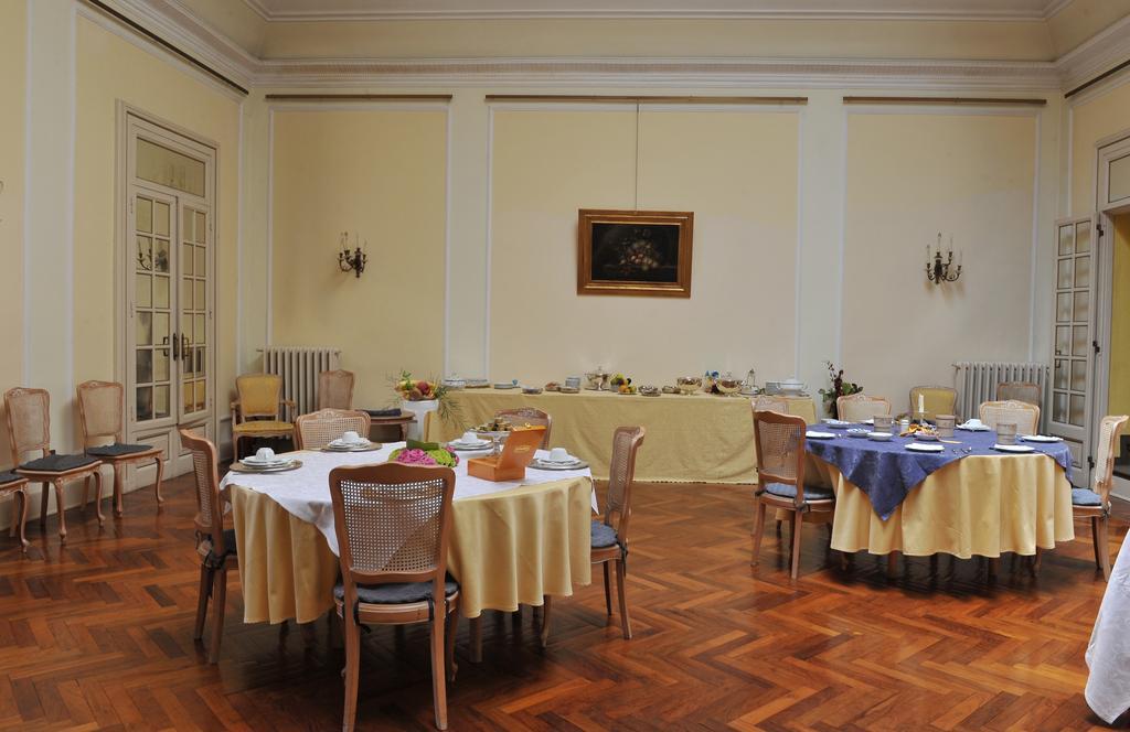 Grande Albergo Quattro Stagioni Rieti Luaran gambar